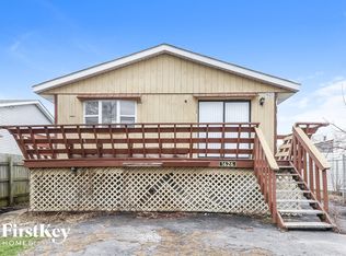 1626 Brentwood Dr, Round Lake Beach, IL 60073