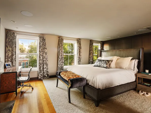 42 Barrow Street image 19 of 24