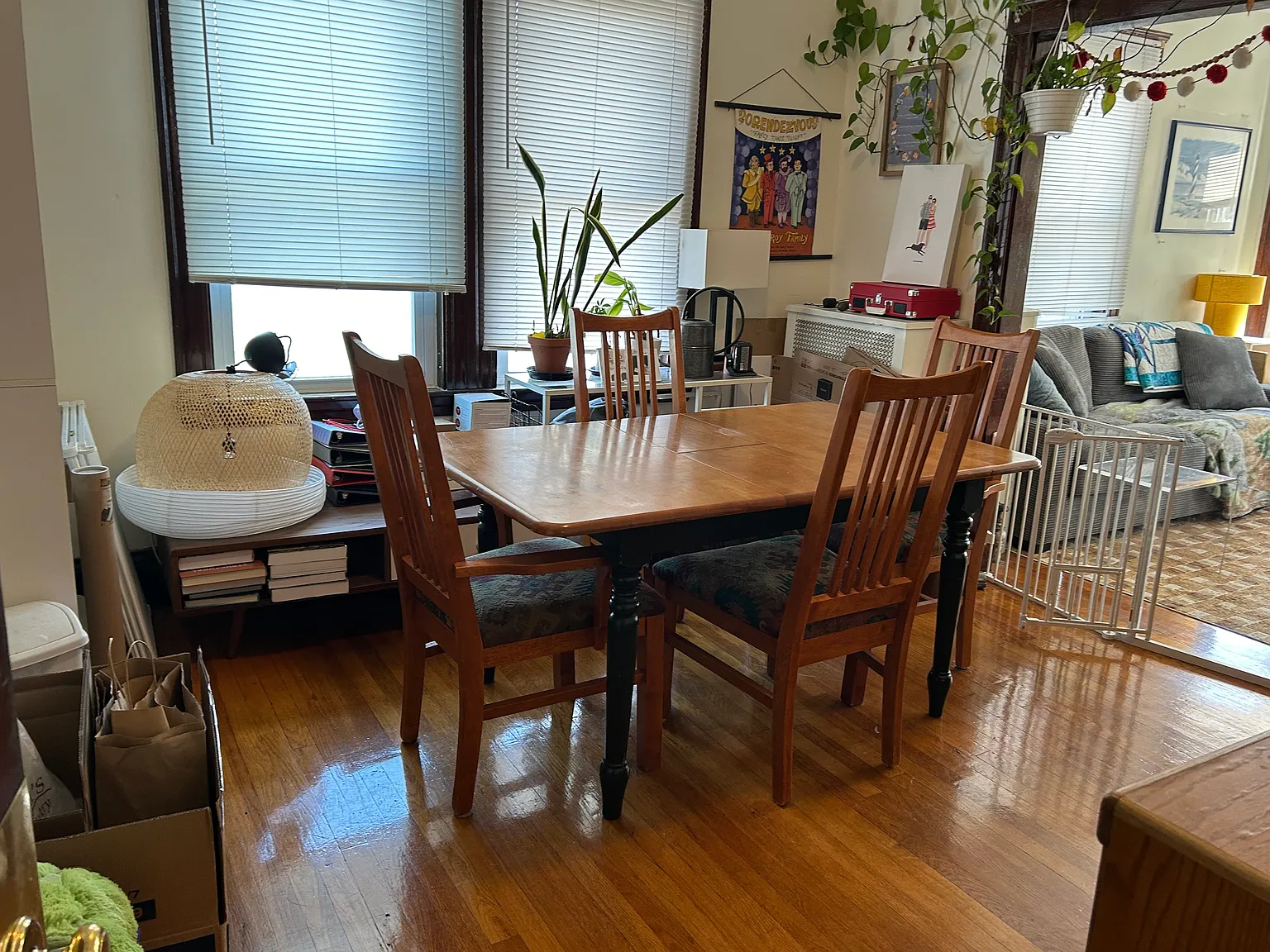 2 bed, 1100 sqft, $2,700 — Photo 4