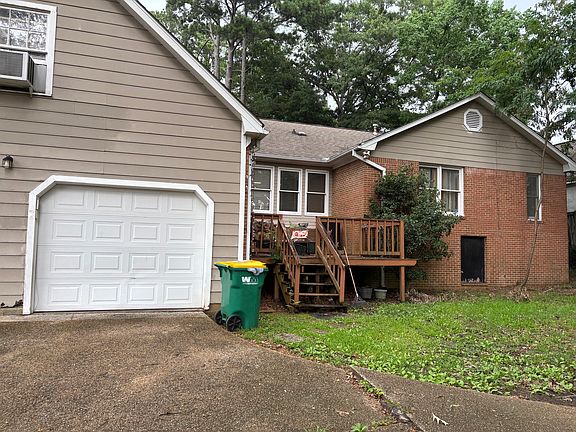 2nd image of 1503 Mossline Dr