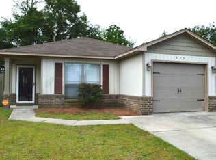 523 Evening Falls Dr, Pensacola, FL 32534