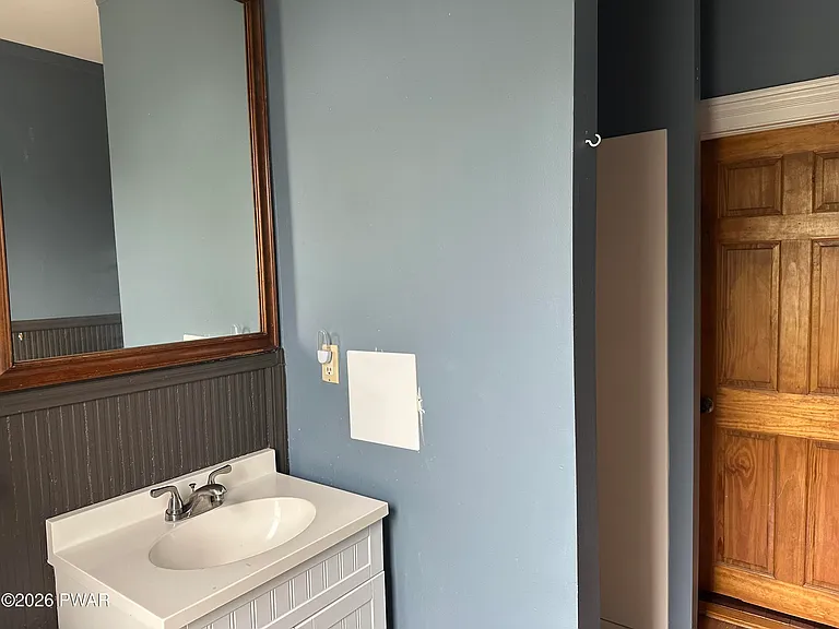 309 E Harford St #6 — Photo 6