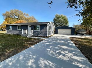 491 Garfield Ave, Cheboygan, MI 49721