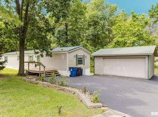 11747 Ridgewood Dr, Marion, IL 62959