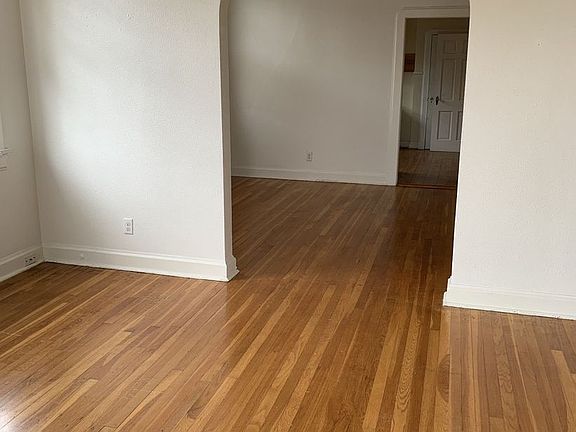 3rd image of 3507-3509 Nashville Ave