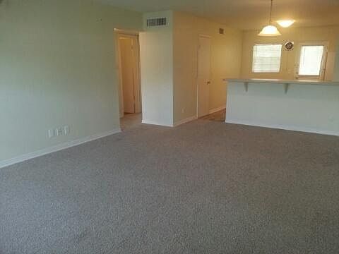 4th image of 5002 E Colonial Dr APT 8