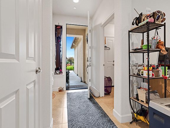 3rd image of 331 Kestrel Way