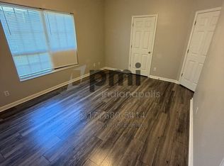 1857 Winfield Park Dr, Greenfield, IN 46140