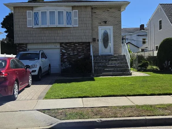 16 Angevine Avenue, Hempstead, NY 11550