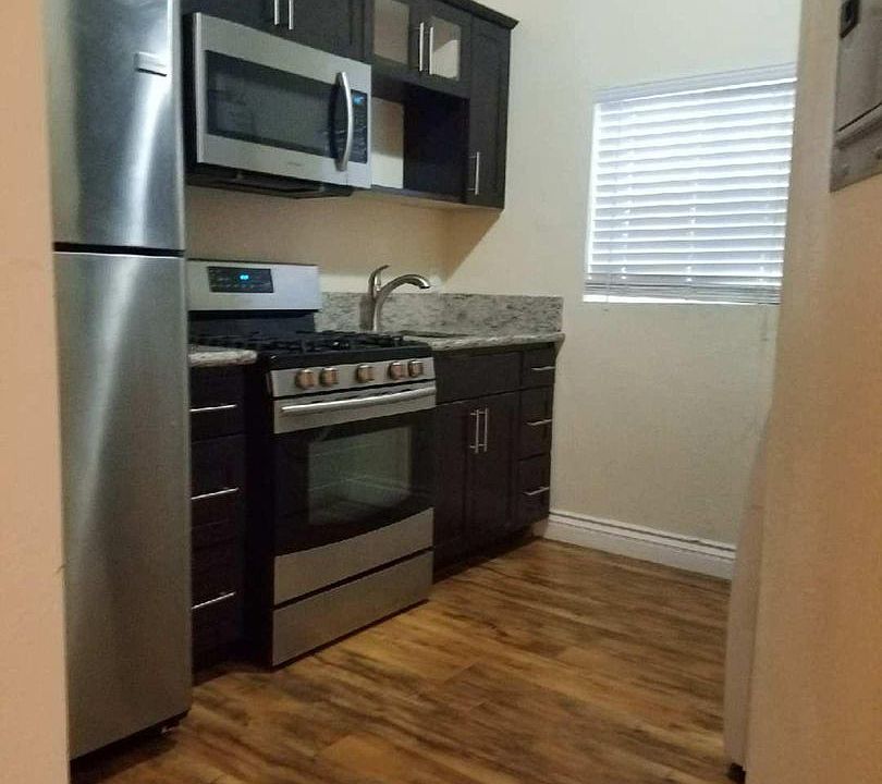 2nd image of 2230 G St #4