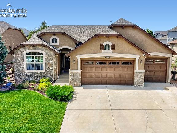 3rd image of 7128 Spring Linden Ct