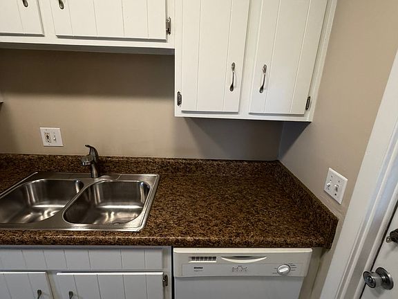 5th image of 5403 Hansel Ave Unit G-6