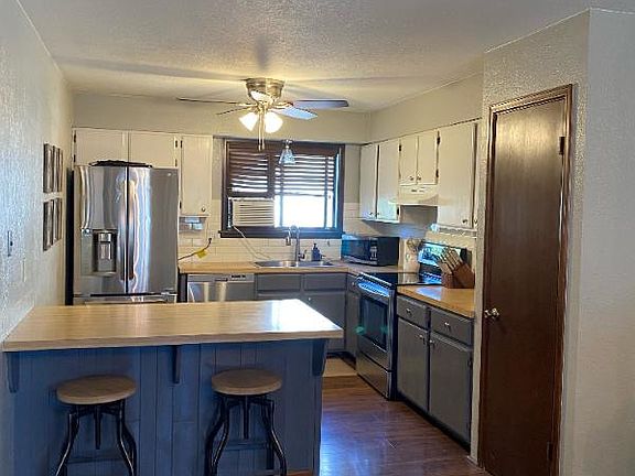 5th image of 1406 Glen Haven Dr