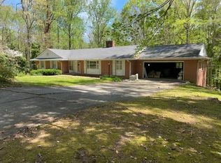 2521 Fernwick Dr, South Boston, VA 24592