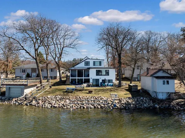 N2983 East Little Green Road, Markesan, WI 53946