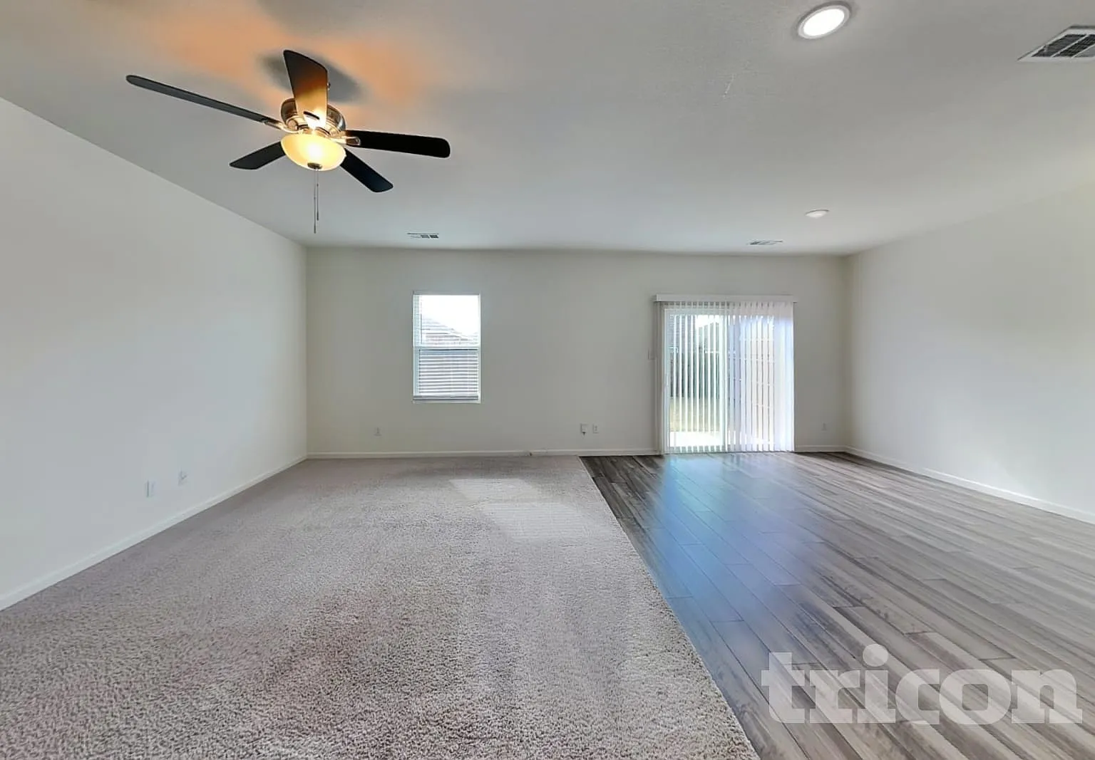 2532 Sanders Creek Drive Glenn Heights TX — Photo 3