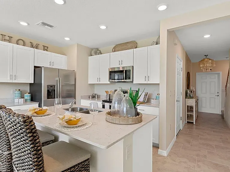14185 Oviedo Pl — Photo 8