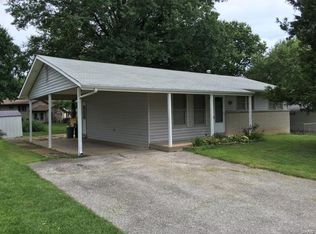 9624 Glen Owen Dr, Saint Louis, MO 63136