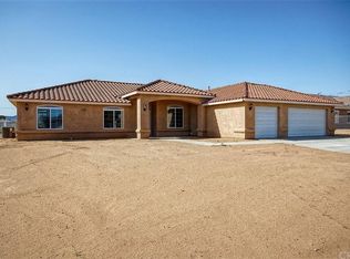 14921 Wells Fargo St, Hesperia, CA 92345