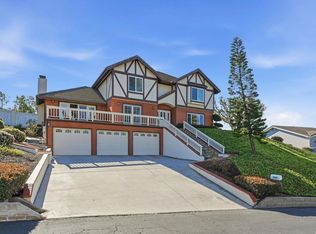 2525 Dundee Way, Vista, CA 92081