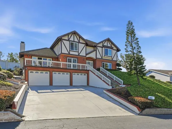 2525 Dundee Way, Vista, CA 92081