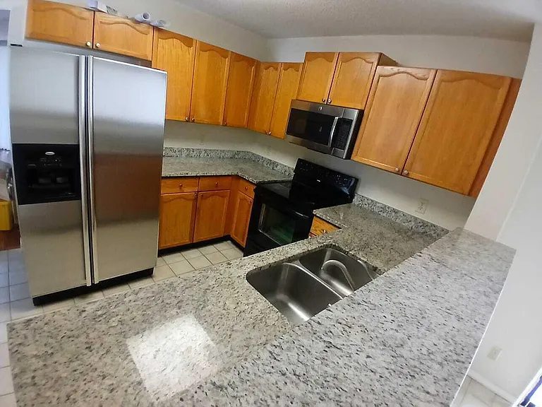 1731 Shoreside Cir — Photo 13