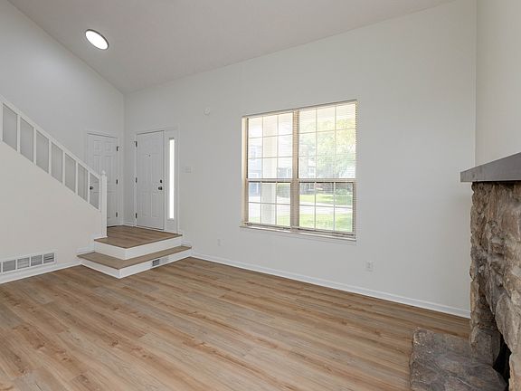 5th image of 6426 Bayside South Dr