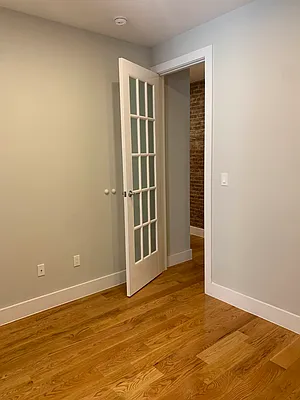 Rented by Heritage Realty LLC | media 18