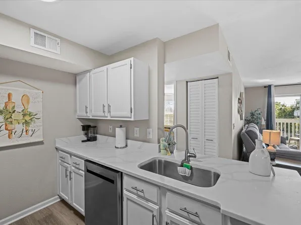 4000 Dancing Cloud Ct Unit 18, Destin, FL 32541