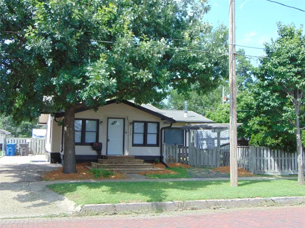 2340 Des Moines St, Des Moines, IA 50317