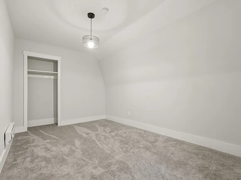 7040 Kedron St — Photo 9