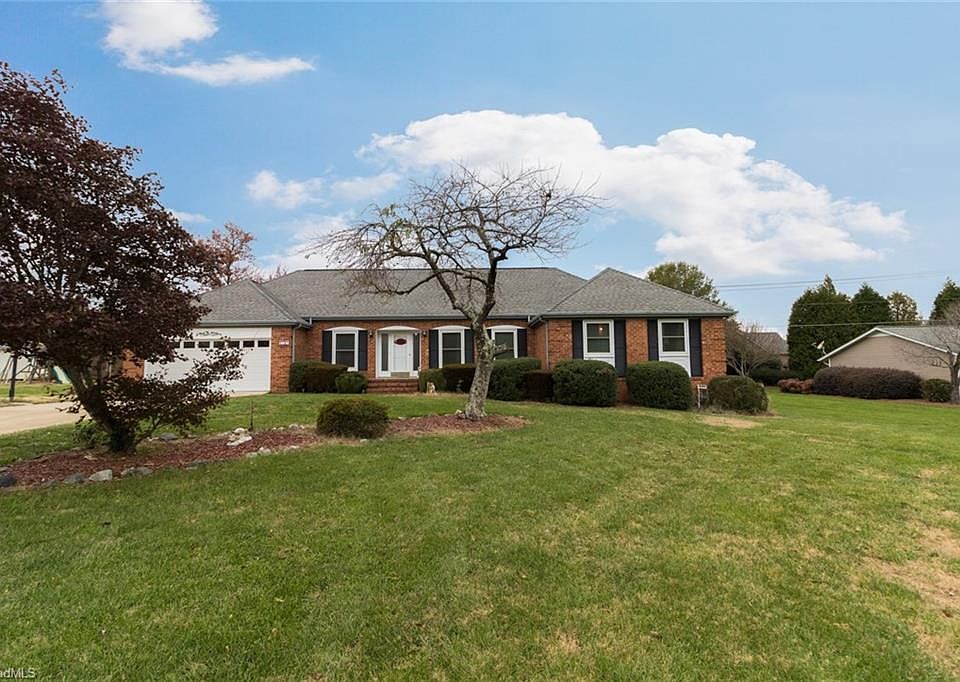 1st image of 5408 Forest Oaks Dr