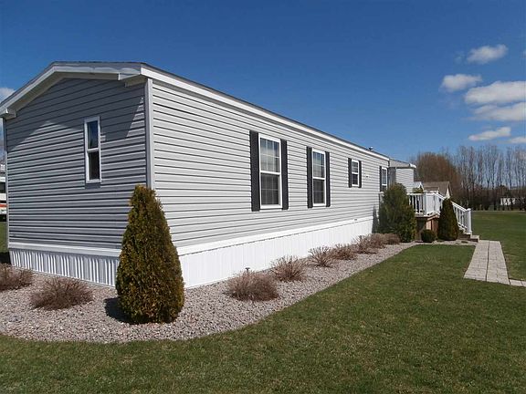 2nd image of 51 Margaret Dr