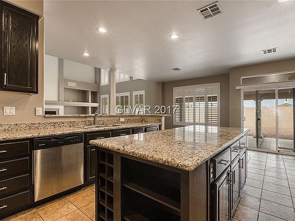 4th image of 10222 Valaspen St