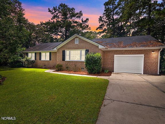 2nd image of 104 Teakwood Drive