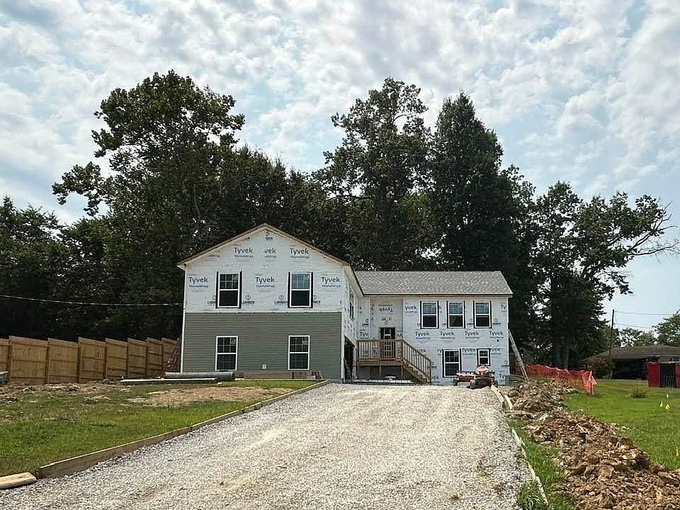 1st image of 303 N Francke Road