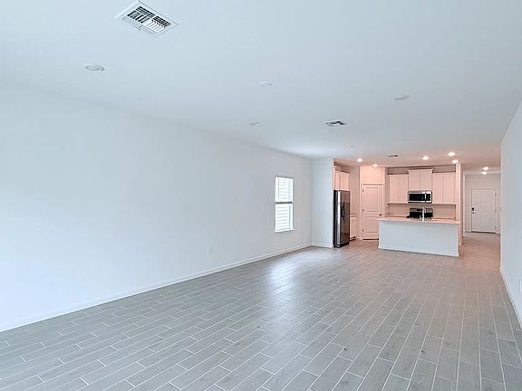 4th image of 6582 SW 89th Loop