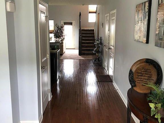 4th image of 7902 Prairie Willow Dr
