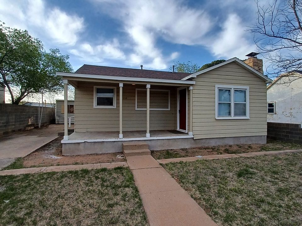1st image of 808 E 16th St