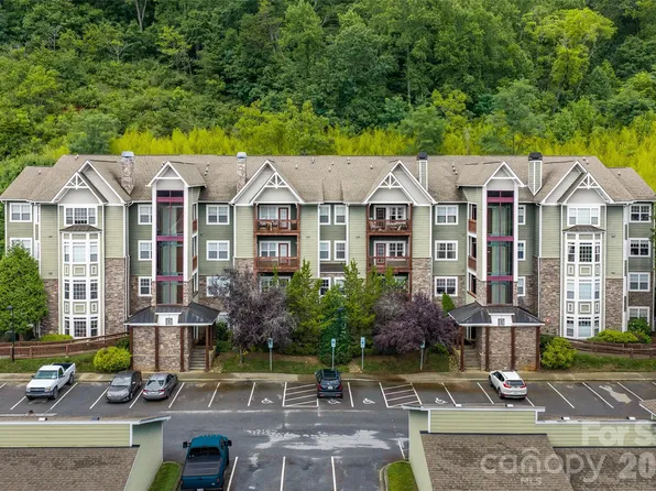 2000 Olde Eastwood Village Blvd #C206, Asheville, NC 28803