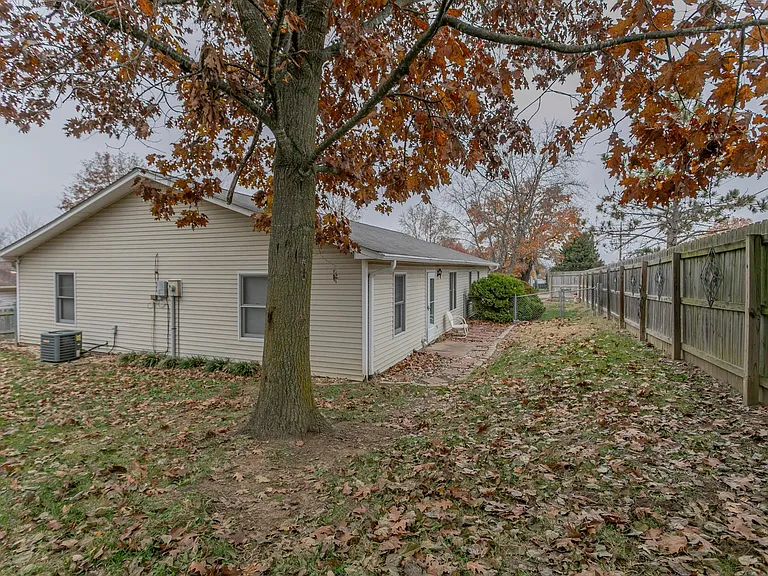 4300 W Brookview Ter — Photo 7
