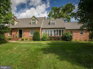 150 Country Club Cir, Winchester, VA 22602