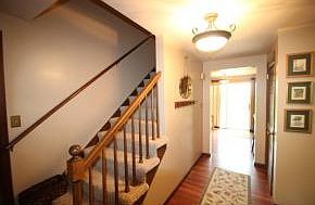 2nd image of 1037 Harwood Ave