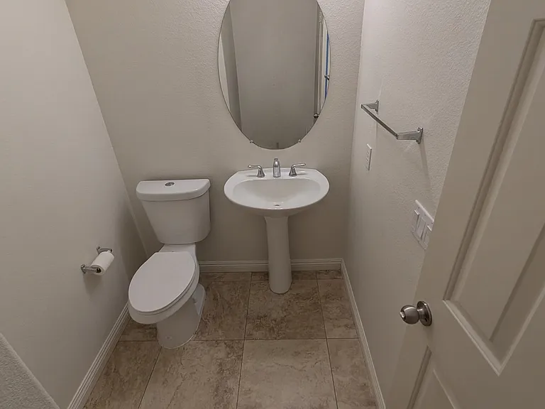8715 Westmore Rd #7 — Photo 22