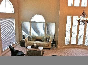 4th image of 1708 Mapleleaf Dr