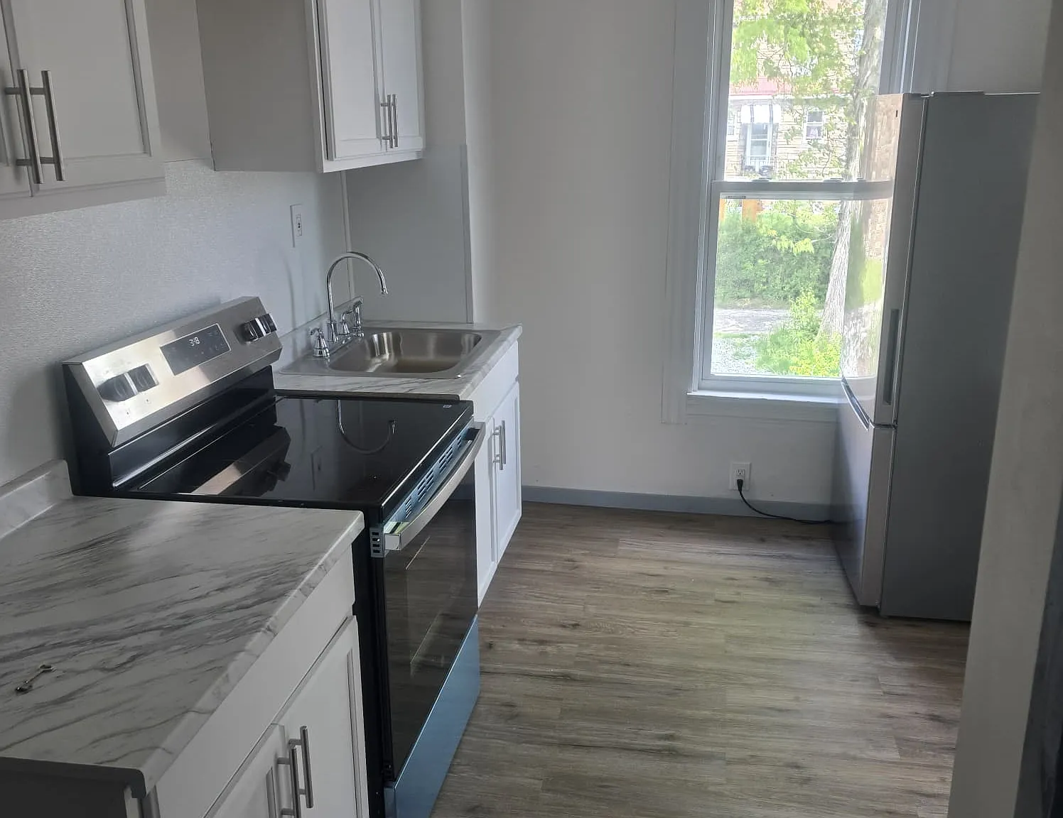 4 bed, 1678 sqft, $1,550 — Photo 3