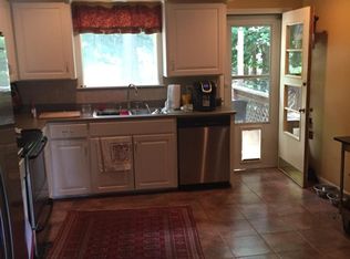 927 E Rockwood Trl, Fayetteville, AR 72701