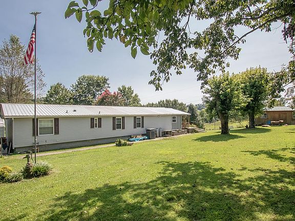 2nd image of 218 Peters Private Dr