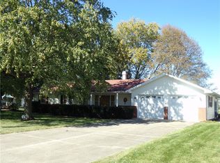 707 N North Water St, Bethany, IL