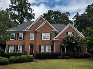 1660 Kingsley Ct, Lawrenceville, GA 30043